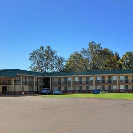 Rodeway Inn Indianola מראה חיצוני תמונה