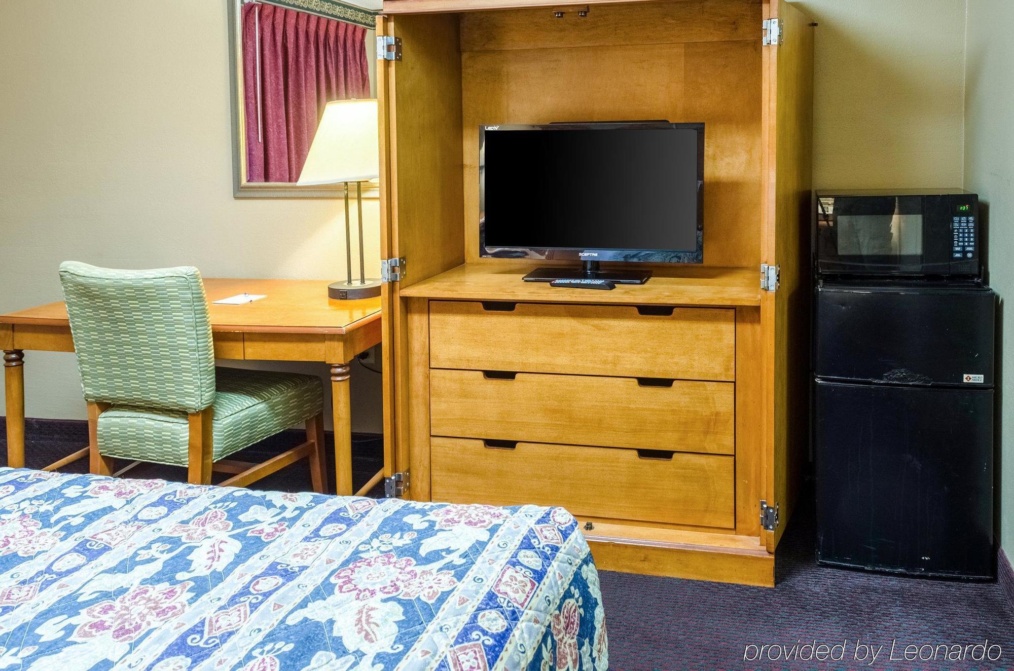 Rodeway Inn Indianola מראה חיצוני תמונה